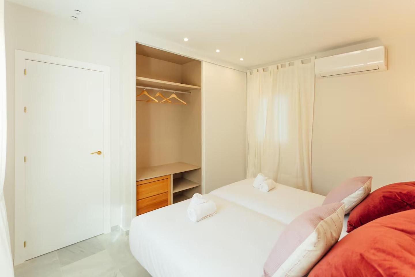 セビリアReformed And Comfy- 2Bd 2Bth- Arenalアパートメント エクステリア 写真